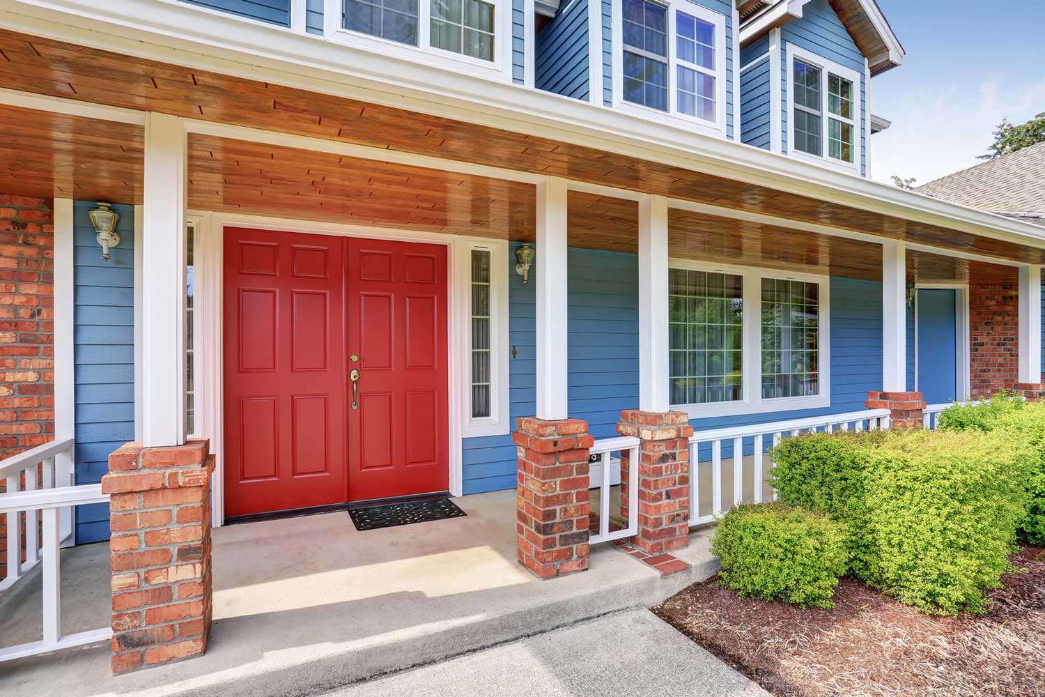 blue house with red door